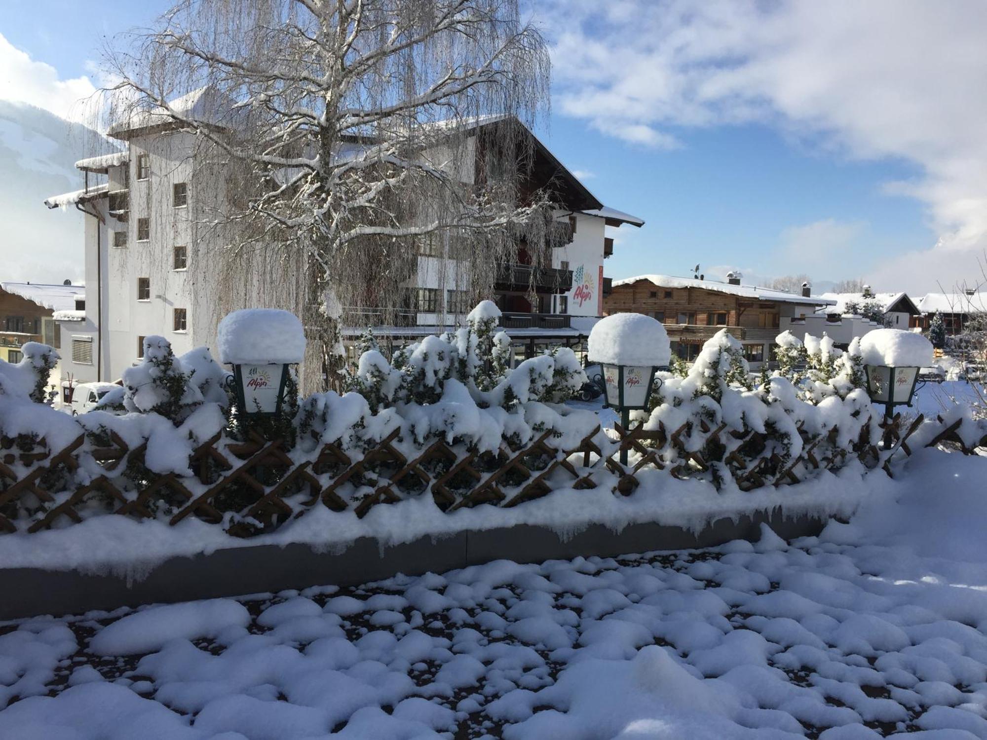 Das Alpin - Hotel Garni Guesthouse Scheffau am Wilden Kaiser Exterior foto